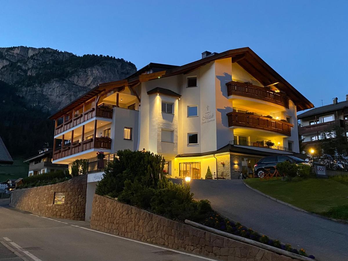 Garni Hotel Mezdi Selva di Val Gardena Zewnętrze zdjęcie