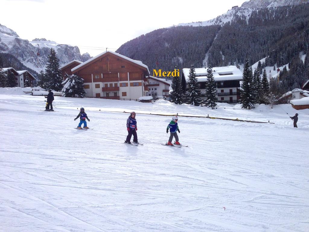 Garni Hotel Mezdi Selva di Val Gardena Zewnętrze zdjęcie