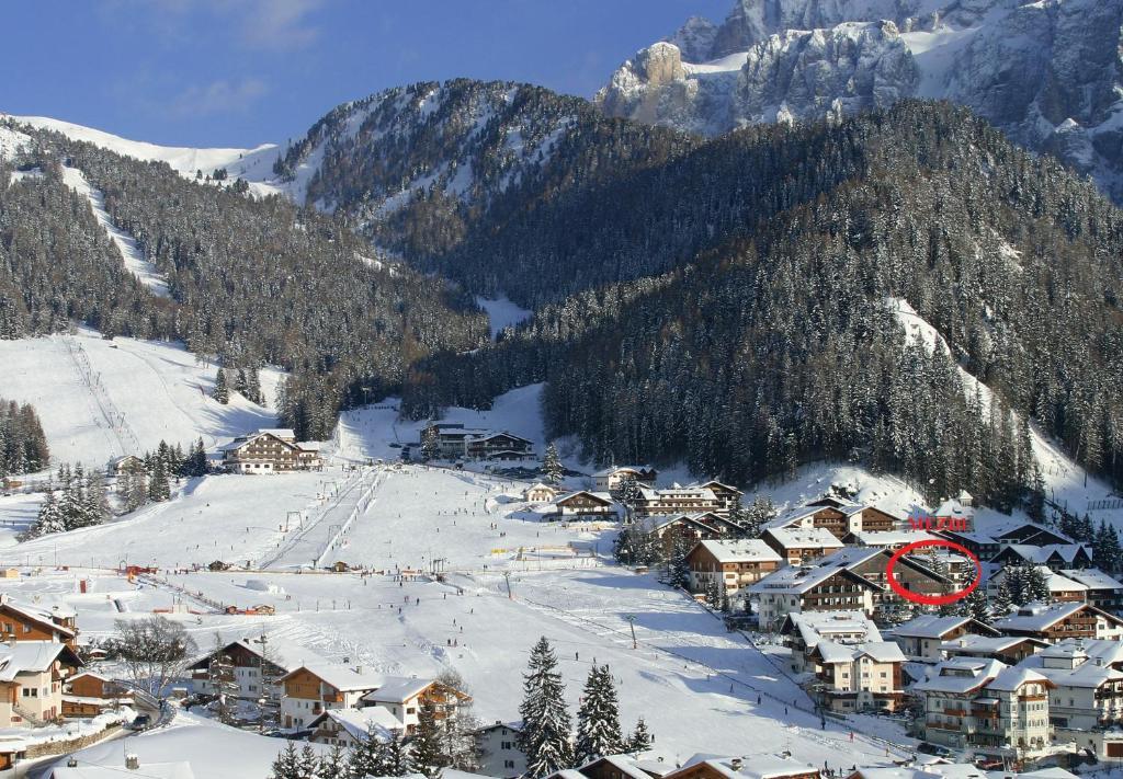 Garni Hotel Mezdi Selva di Val Gardena Zewnętrze zdjęcie